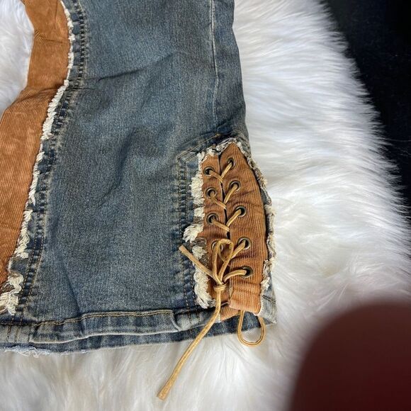 Lace Wing 60's Era VTG Upcycled Festival Jeans Sz 15/16 - Picture 6 of 12